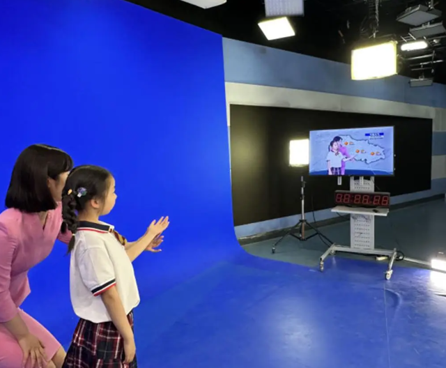 学校将持续整合资源打造无边界学习生态引导学生走出书本